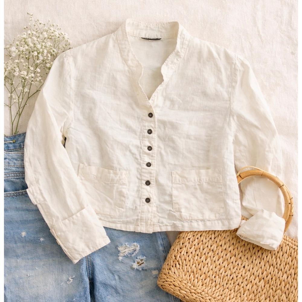 CP Shades Sausalito White 100% Linen Cropped Button Front Shirt Jacket USA